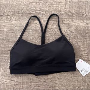 NWT Flow Y Adjustable Bra 
Light Support, A–C Cups BLACK